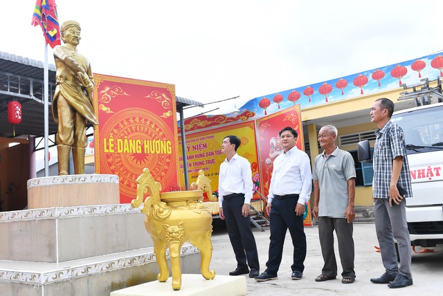 Lần đầu tiên xã Vĩnh Phong tổ chức lễ giỗ AHDT Nguyễn Trung Trực tại đình Thần Hoàng Bổn Cảnh- Ảnh 7.