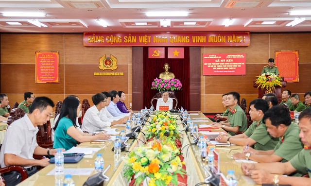 Tăng cường quan hệ phối hợp giữa Công an TP Cần Thơ và Sở Nội vụ trong công tác bảo đảm ANTT- Ảnh 1.