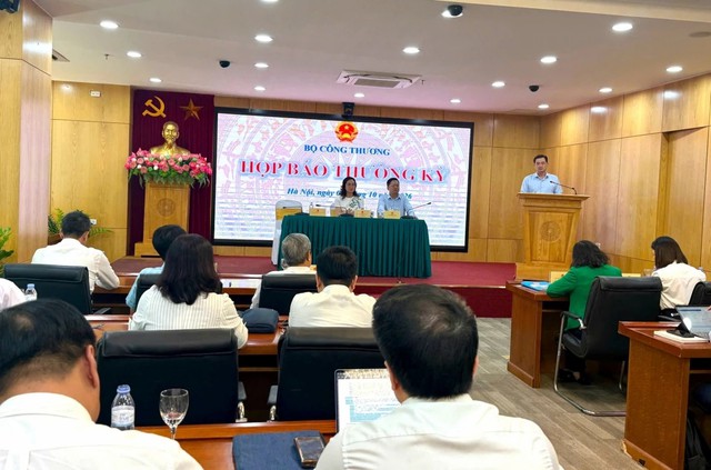 Nhiều dấu ấn trong hoạt động sản xuất công nghiệp, thương mại 9 tháng năm 2026 - Ảnh 1.