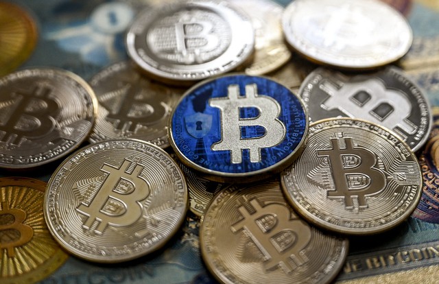 Giá Bitcoin hôm nay 9/10: Cú sốc từ Iran và dầu đang gây sức ép lên Bitcoin- Ảnh 1.