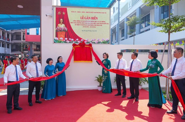 Hà Nội: Gắn biển công trình Trường THCS Ngọc Hà (Phân hiệu 2)- Ảnh 1.