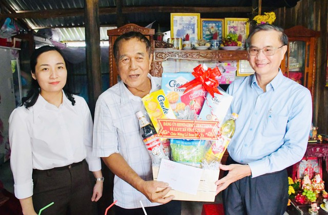 Đồng bào Khmer xã Vĩnh Thuận đón Lễ Sene Dolta đầm ấm, hạnh phúc- Ảnh 2.