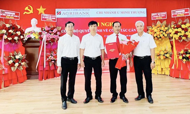 Điều động ông Trần Thanh Tú giữ chức Giám đốc Agribank Chi nhánh U Minh Thượng Kiên Giang II- Ảnh 3.