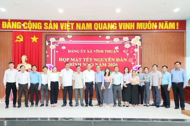 An Giang: Xã Vĩnh Thuận họp mặt các nguyên lãnh đạo qua các thời kỳ nhân dịp Tết Nguyên đán Bính Ngọ 2026 - Ảnh 5.
