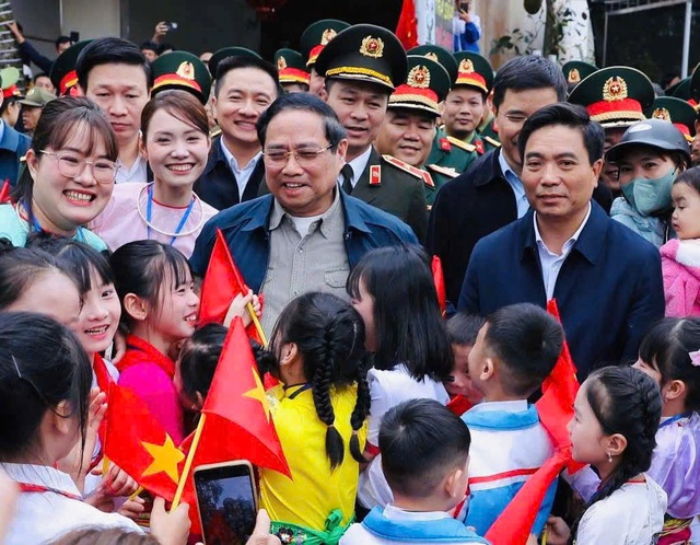 Thủ tướng Phạm Minh Chính dự lễ khởi công Trường liên cấp và tặng quà Tết tại Thanh Hóa- Ảnh 1.