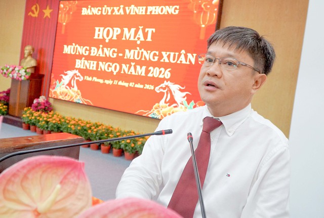 An Giang: Đảng ủy xã Vĩnh Phong họp mặt nguyên lãnh đạo huyện Vĩnh Thuận (cũ) qua các thời kỳ, Mừng xuân Bính Ngọ 2026- Ảnh 4.