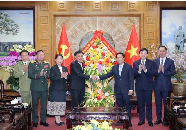 Thanh Hóa – Hủa Phăn tiếp tục vun đắp quan hệ hữu nghị đặc biệt- Ảnh 1. Thanh Hóa – Hủa Phăn tiếp tục vun đắp quan hệ hữu nghị đặc biệt- Ảnh 1.