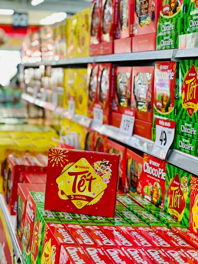 Sức mua tăng mạnh, thị trường Tết sôi động những ngày giáp Xuân- Ảnh 3.