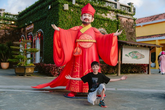 Tết Di sản mở màn với dấu ấn đèn lồng khổng lồ, Đảo Ký Ức Hội An hướng tới Lễ hội Ánh sáng & Di sản 2026- Ảnh 5.