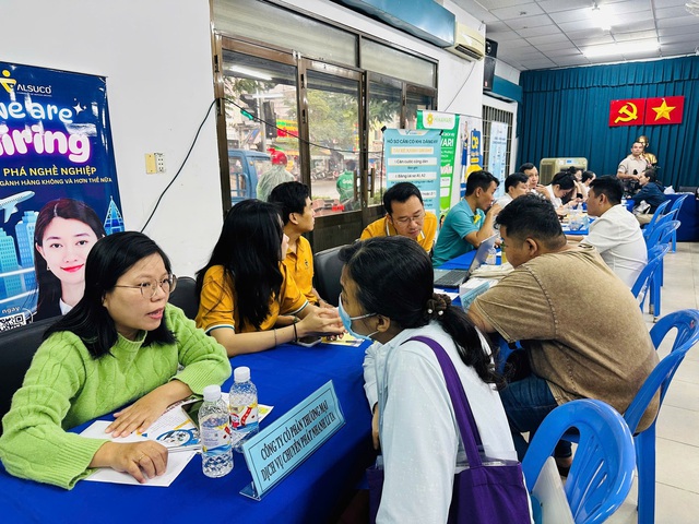 Quý I/2026, số lao động có việc làm dự báo tăng thêm 300.000 người so với quý trước- Ảnh 1.