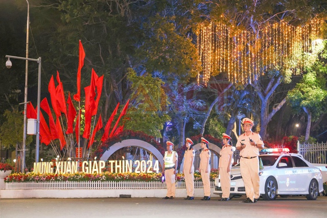 CSGT Cần Thơ: Hành trình tận tụy, khẳng định bản lĩnh vì Nhân dân phục vụ- Ảnh 10.