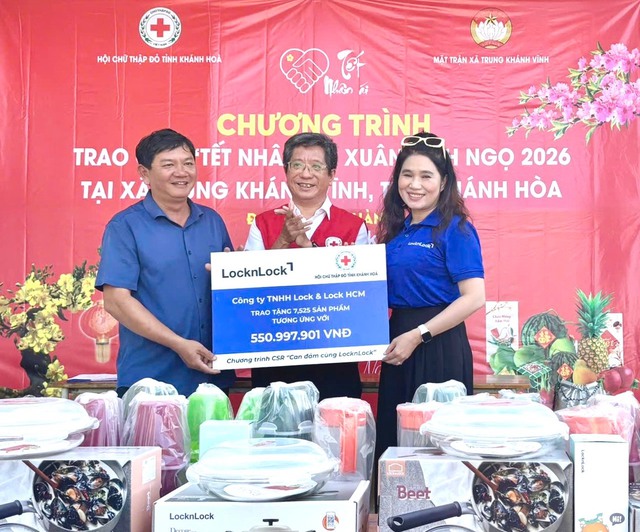 "Can đảm cùng LocknLock": Hành trình chở hơi ấm Tết, lan tỏa niềm tin tới người dân khó khăn- Ảnh 1.