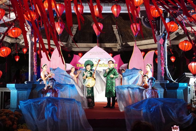 Sắc xuân Thăng Long trong những câu vọng cổ- Ảnh 2. Sắc xuân Thăng Long trong những câu vọng cổ- Ảnh 2.