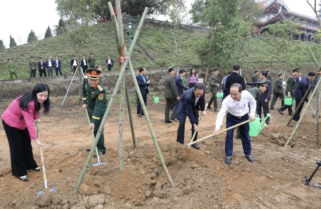 Thanh Hóa: Hơn 300.000 cây xanh được trồng dịp Xuân Bính Ngọ 2026- Ảnh 2.