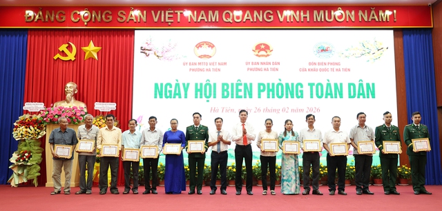 An Giang: Tổ chức điểm Ngày hội Biên phòng toàn dân năm 2026 tại phường Hà Tiên- Ảnh 5. An Giang: Tổ chức điểm Ngày hội Biên phòng toàn dân năm 2026 tại phường Hà Tiên- Ảnh 5.