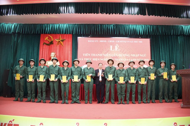 Hưng Yên: Xã Thư Trì tổ chức Lễ tiễn thanh niên lên đường nhập ngũ năm 2026- Ảnh 3.