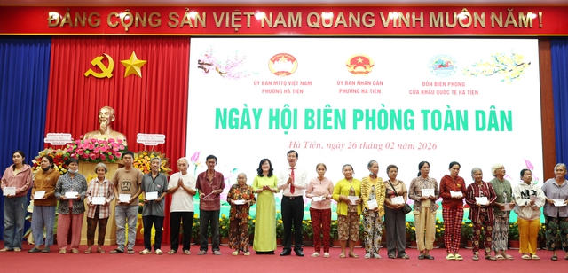 An Giang: Tổ chức điểm Ngày hội Biên phòng toàn dân năm 2026 tại phường Hà Tiên- Ảnh 7. An Giang: Tổ chức điểm Ngày hội Biên phòng toàn dân năm 2026 tại phường Hà Tiên- Ảnh 7.