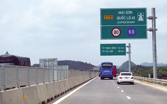 Cục Đường bộ Việt Nam đề xuất mức thu phí 5 đoạn tuyến đường cao tốc Bắc - Nam- Ảnh 1.