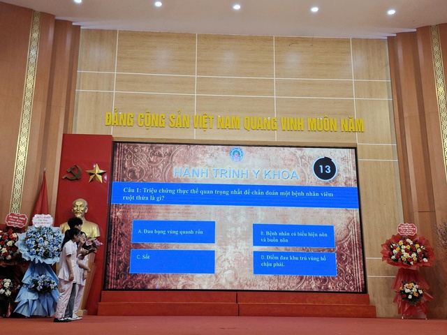 Trường Cao đẳng Y tế Phú Thọ: Tổ chức nhiều hoạt động ý nghĩa nhân kỷ niệm 71 năm Ngày Thầy thuốc Việt Nam- Ảnh 4.