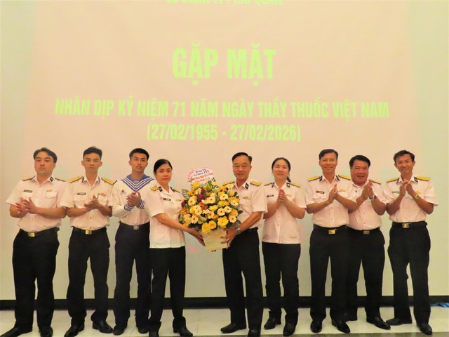 TP.HCM: Nhiều đơn vị ở Vùng 2 Hải quân kỷ niệm Ngày Thầy thuốc Việt Nam- Ảnh 6.