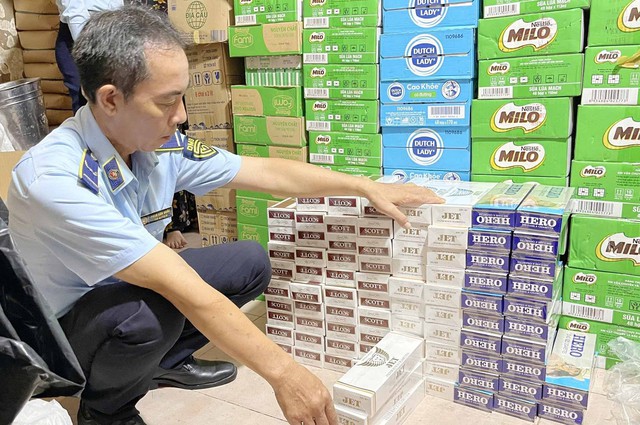 Chi cục QLTT TP. Cần Thơ kiểm soát tốt công tác thị trường, đáp ứng nhu cầu mua sắm, tiêu dùng của người dân- Ảnh 2. Chi cục QLTT TP. Cần Thơ kiểm soát tốt công tác thị trường, đáp ứng nhu cầu mua sắm, tiêu dùng của người dân- Ảnh 2.