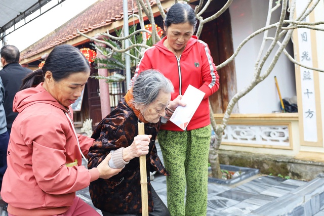 Nghệ An: Xuân mang nhân ái - Tết ấm tình thân ở xã Hưng Nguyên Nam- Ảnh 11.