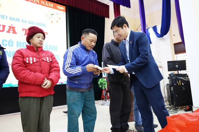 Nghệ An: Trao quà Tết tại xã Đại Đồng - lan toả “Nghĩa tình dòng Lam”.- Ảnh 2.