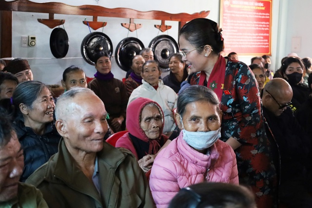 Nghĩa tình dòng Lam: Mỗi suất quà Tết - một thông điệp sẻ chia- Ảnh 2.