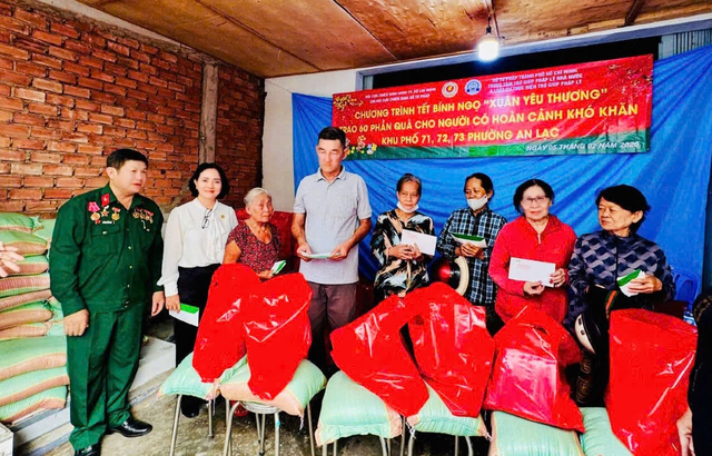 Chương trình Tết Bính Ngọ - Xuân Yêu thương: Chung tay chăm lo cho người có hoàn cảnh khó khăn- Ảnh 3.