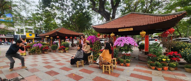 Quán hoa Hải Phòng: Nét Xuân xưa rạng rỡ giữa lòng thành phố- Ảnh 2.