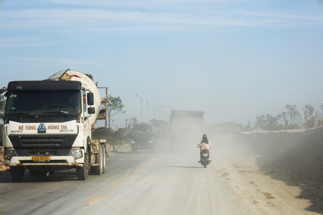 “Ám ảnh” giải phóng mặt bằng: Nhìn từ công trình trọng điểm ở Nghệ An- Ảnh 2.