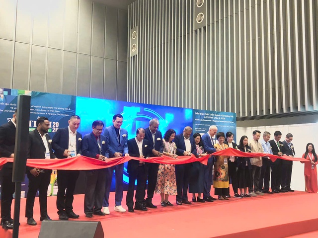 Khai mạc Gentexh Vietnam 2026: Hơn 120 doanh nghiệp quốc tế hội tụ, kết nối tại TP.HCM- Ảnh 4.