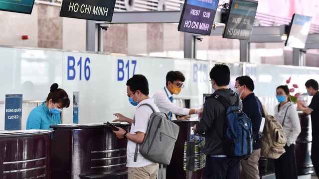 Ngành du lịch chịu áp lực trước tác động giá xăng dầu biến động mạnh- Ảnh 1.