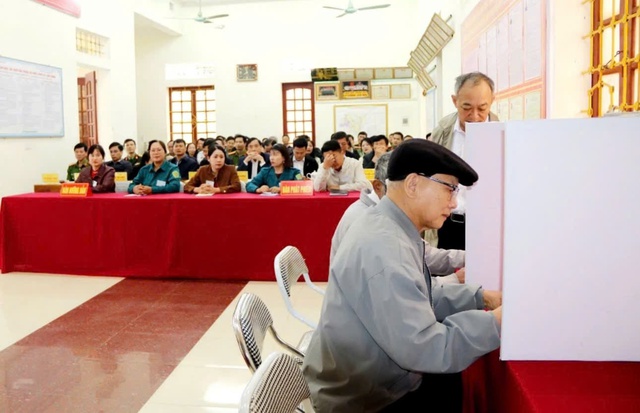 Thanh Hóa: Xã Định Tân vận hành thử quy trình bỏ phiếu bầu cử- Ảnh 2.