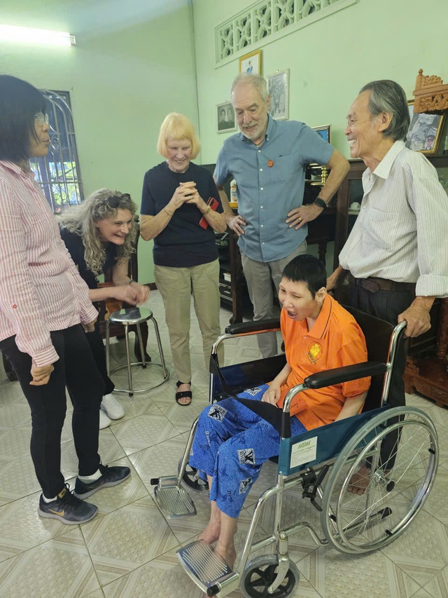 Đoàn Vương quốc Anh thăm, làm việc với Hội Nạn nhân chất độc da cam/dioxin TP.HCM- Ảnh 5.