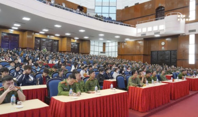 Tuyên truyền phòng, chống ma túy cho học sinh, sinh viên tại Thanh Hóa- Ảnh 1. Tuyên truyền phòng, chống ma túy cho học sinh, sinh viên tại Thanh Hóa- Ảnh 1.