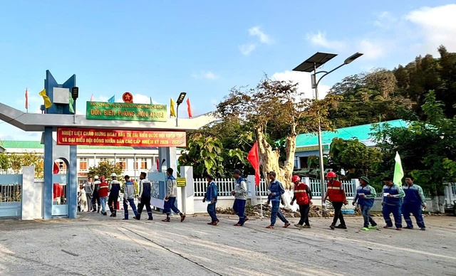 Cà Mau hoàn thành bầu cử sớm tại 2 cụm đảo Hòn Khoai và Hòn Chuối- Ảnh 3.