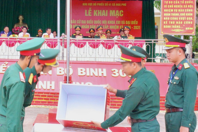 Đắk Lắk: Các đơn vị Quân khu 5 bầu cử sớm- Ảnh 1.