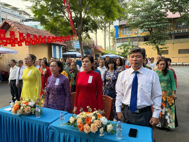 Không khí bầu cử sôi nổi tại nhiều phường ở TP.HCM- Ảnh 1. Không khí bầu cử sôi nổi tại nhiều phường ở TP.HCM- Ảnh 1.