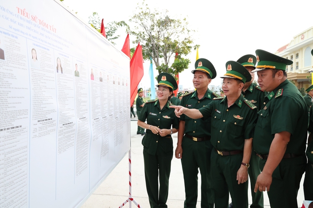 Cán bộ, chiến sĩ BĐBP tỉnh An Giang tham gia bầu cử- Ảnh 1. Cán bộ, chiến sĩ BĐBP tỉnh An Giang tham gia bầu cử- Ảnh 1.