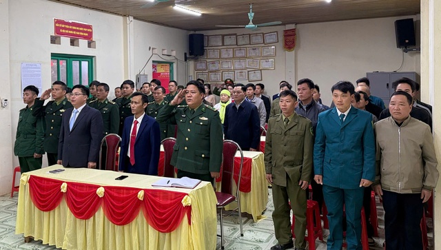 Bộ đội Biên phòng vững tay súng, trọn trách nhiệm trong ngày hội bầu cử- Ảnh 7.