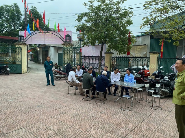 Gần 79 triệu cử tri cả nước hân hoan trong "Ngày hội non sông - Lá phiếu của niềm tin và khát vọng phát triển"- Ảnh 1. Gần 79 triệu cử tri cả nước hân hoan trong "Ngày hội non sông - Lá phiếu của niềm tin và khát vọng phát triển"- Ảnh 1.