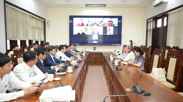 Lãnh đạo thành phố Huế làm việc với Tổ chức Fundación Metrópoli- Ảnh 1.