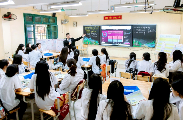 Hà Nội: Tổng kết Hội thi Giáo viên dạy giỏi cấp THPT- Ảnh 2.