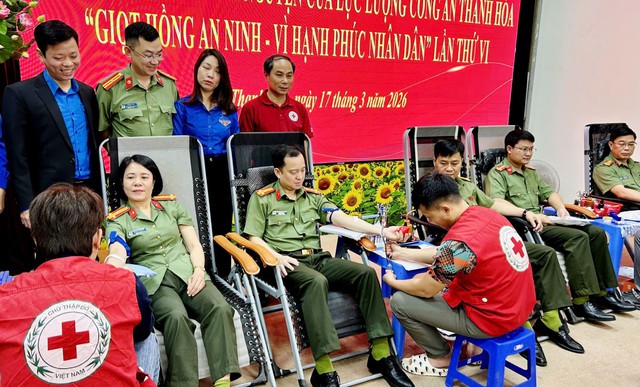 Công an Thanh Hóa: Ra mắt Câu lạc bộ “Ngân hàng máu sống”- Ảnh 4.