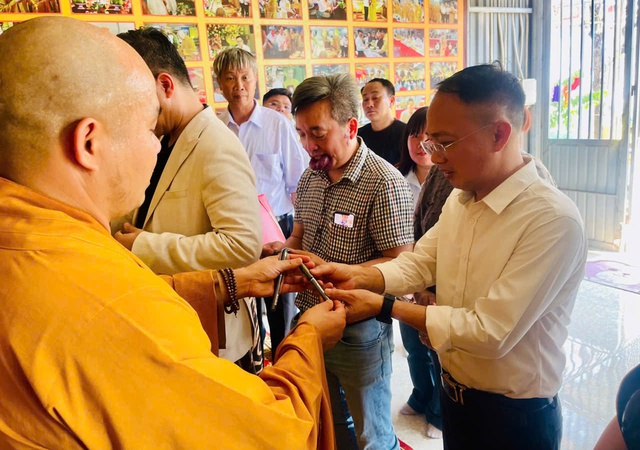 Tạp chí DNTT: Hành trình về Tri ân những người cầm bút viết nên trang sử vàng - Ảnh 6.