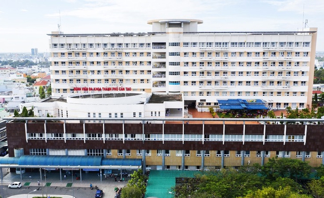 Bệnh viện Đa khoa TP Cần Thơ chính thức nhận Giấy chứng nhận “Thực hành tốt thử thuốc trên lâm sàng”- Ảnh 1.