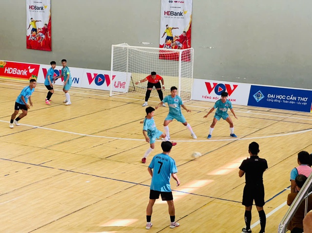 Khai mạc Giải Futsal HDBank Sinh viên khu vực ĐBSCL năm 2026- Ảnh 5.