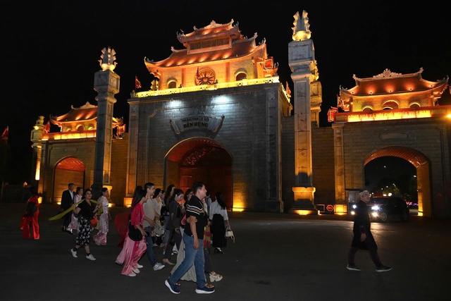 Phú Thọ nâng tầm trải nghiệm du lịch, kiến tạo động lực mới cho tăng trưởng kinh tế- Ảnh 5. Phú Thọ nâng tầm trải nghiệm du lịch, kiến tạo động lực mới cho tăng trưởng kinh tế- Ảnh 5.