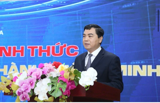 Thanh Hóa vận hành Trung tâm IOC: Kích hoạt “bộ não số” trong điều hành phát triển- Ảnh 3. Thanh Hóa vận hành Trung tâm IOC: Kích hoạt “bộ não số” trong điều hành phát triển- Ảnh 3.